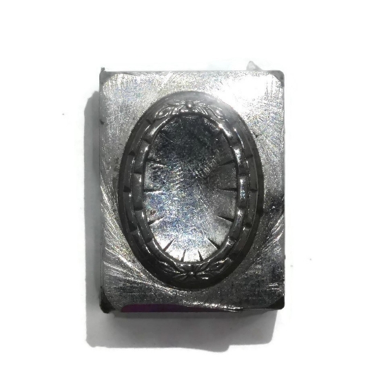 Picture of Impression Die Detailed Bezel