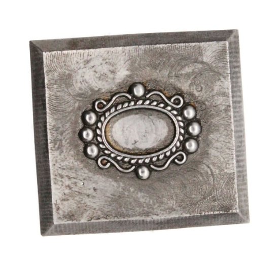 Picture of Impression Die Oval Dotted Western Bezel