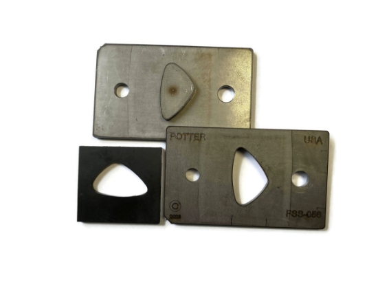 Picture of FSS (Fast Stamping System) Die Set FSS-056 LargeAsymmetrical Rounded Triangle