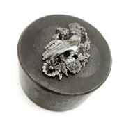 Picture of Impression Die Victorian Hand Bouquet