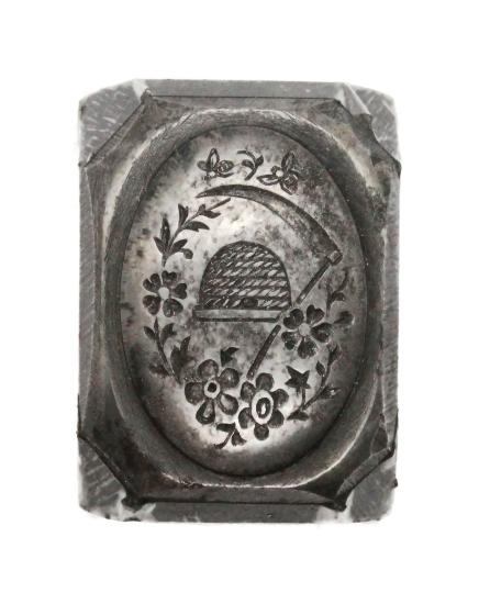 Picture of Impression Die Beekeeper's Locket