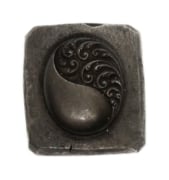 Picture of Impression Die Half Flourish Oval