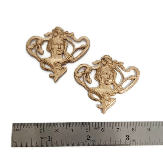 Picture of Iris Lady Janvier Brass Stampings-2pcs