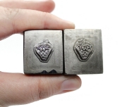 Picture of Impression Die Strawberry Pair