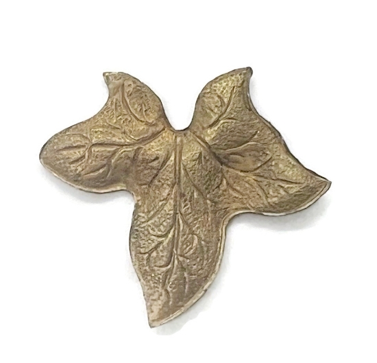 Picture of Small Delicate Leaf Janvier Brass Stampings-2pcs 