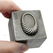 Picture of Impression Die Spinning Ribbed Bezel