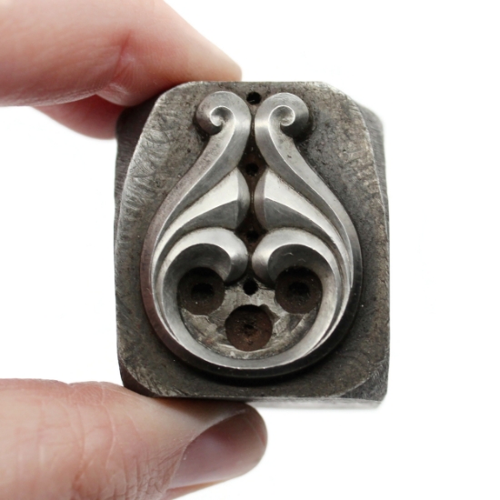 Picture of Impression Die Triple Swoop Pendant