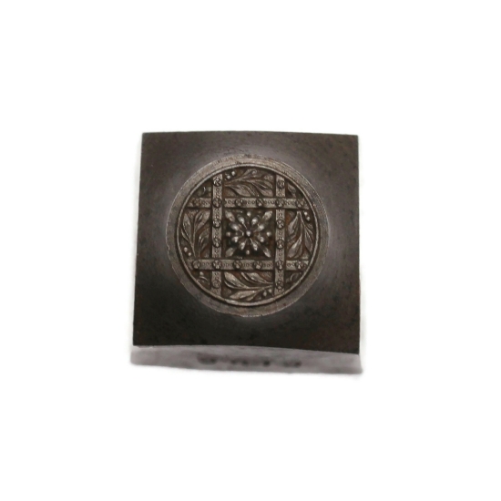 Picture of Impression Die Flower Centered Lattice