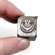 Picture of Impression Die Scallop Knight's Amulet