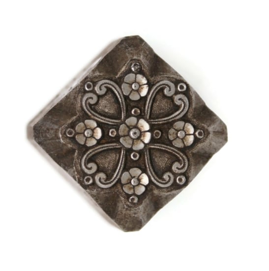 Picture of Impression Die Floral Quatrefoil Multi-Link Medium