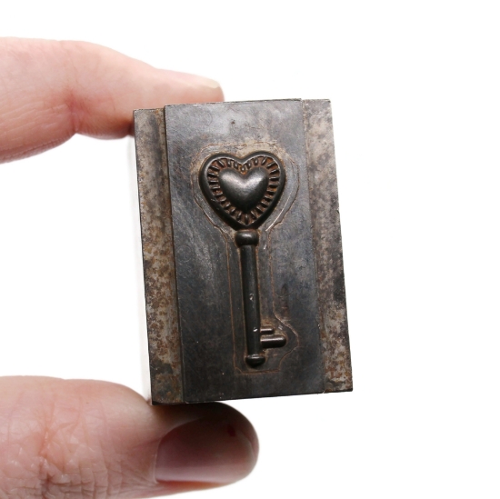 Picture of Impression Die Key of Hearts